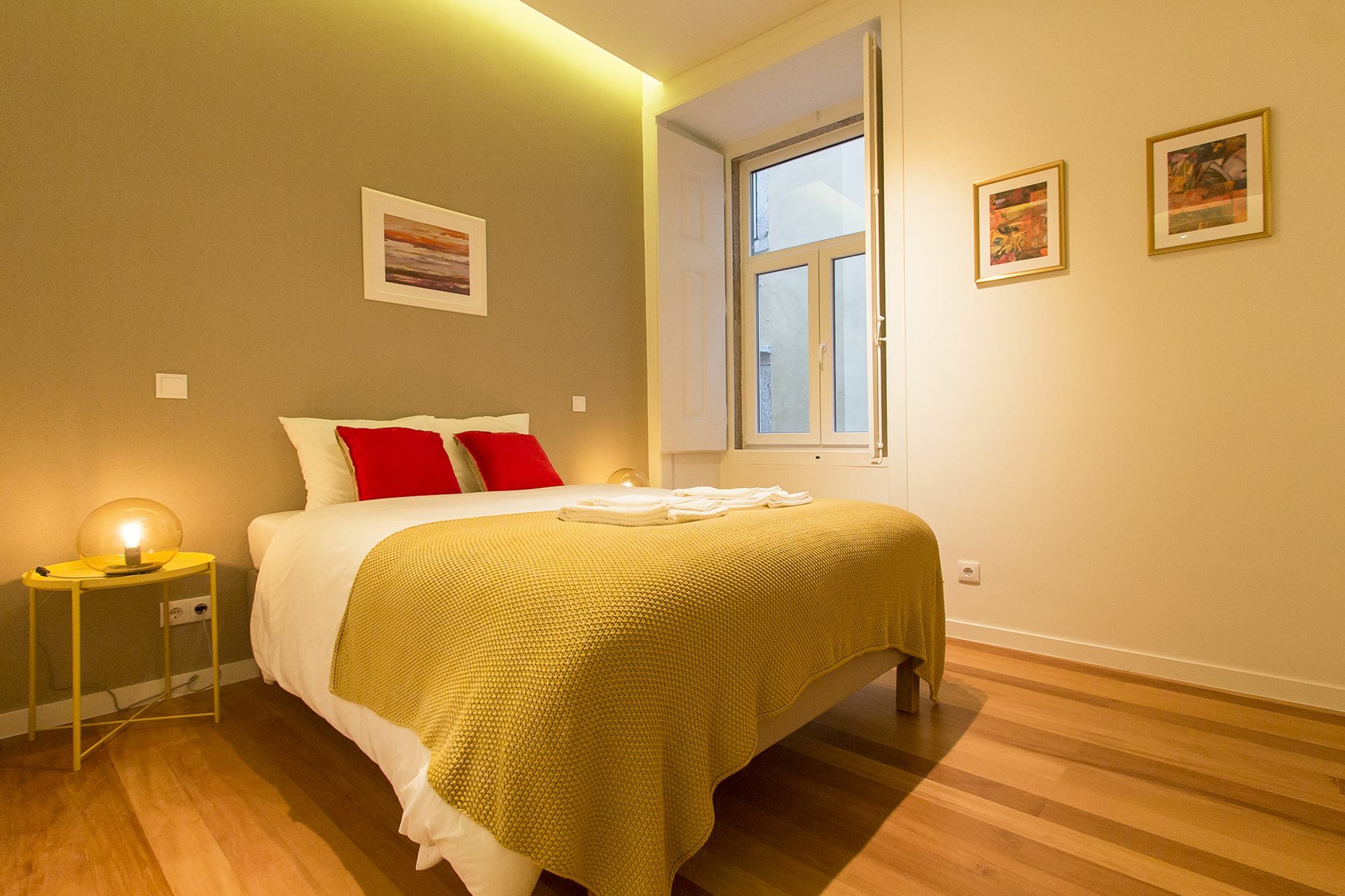 Downtown Prestige By Homing *